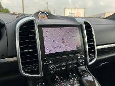 2017 Porsche Cayenne S / AWD - Photo 20