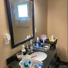 Burlington Cozy Room - Photo 7