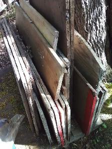 free plywood  keep dry