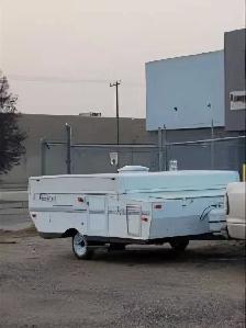 2005 Flagstaff Tent Trailer - Photo 2