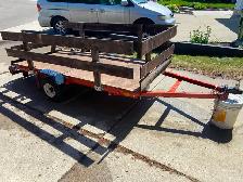 NEW - TROY-BILT LAWN TRACTOR and TRAILER - Photo 4