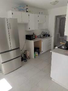 Chambre privé dans un 5 1/2 - Photo 3