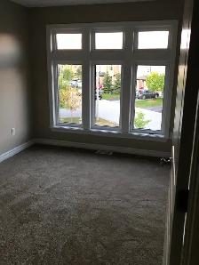 End Unit Townhouse, Townhome in Kanata Lakes for Rent - Photo 13