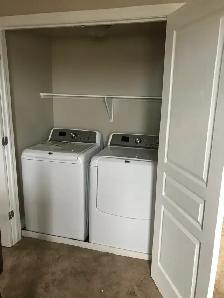 End Unit Townhouse, Townhome in Kanata Lakes for Rent - Photo 15