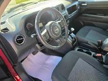 2012 jeep compass north edition 4WD 4X4 suv - Photo 7