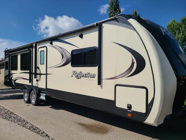 2020 Grand Design Reflection 315RLT