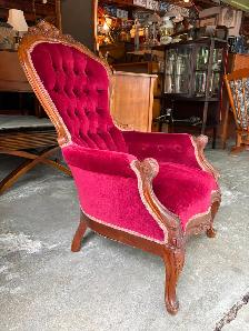 Victorian Chair - Photo 2