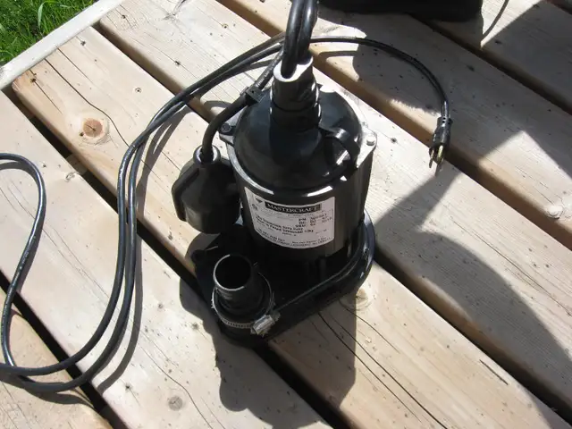 1/3 hp submersible sump pump