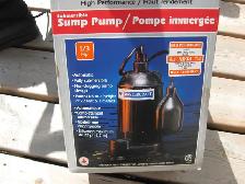 1/3 hp submersible sump pump - Photo 3