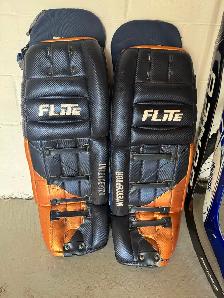 Men’s used Flite Goalie Pads, Glove, Blocker and Goalie Sticks - Photo 7