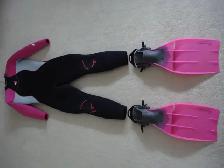 BARE 'NIXIE' LADIES / WOMENS WETSUIT, SIZE 12, LIKE NEW. - Photo 3