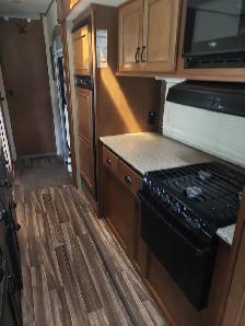 2016 Highland Ridge Travel Trailer - Photo 8