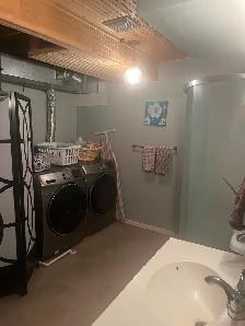 Available TODAY, furnished bedrm,livingrm, bathrm, kitchenette - Photo 8