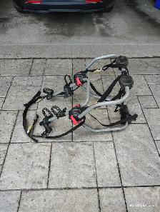 Used trunk-mounted 2-bike rack - Photo 2