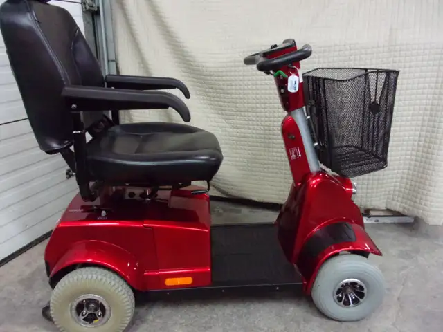 Mobility Scooter FREE DELIVERY Brand New Batteries