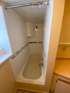 Charming Basement Bachelor/Studio Apt in Roncesvalles Village - - Photo 7
