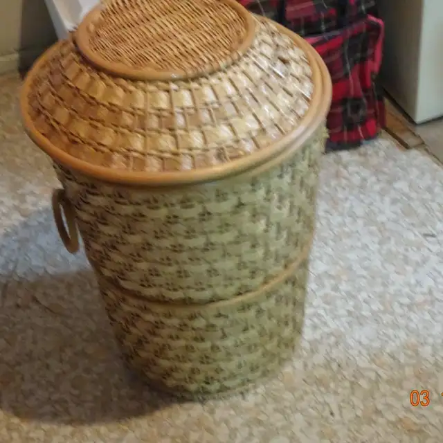 Wicker Hamper Basket