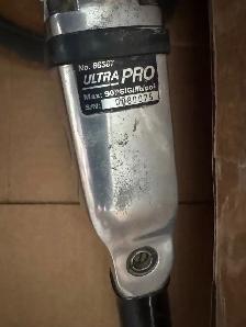 Air polisher and pads
