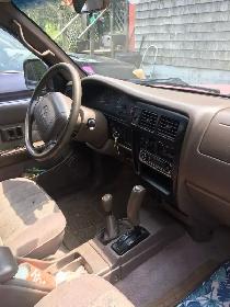 2000 Toyota Tacoma SR5 4x4 automatic $2000 or best offer - Photo 5
