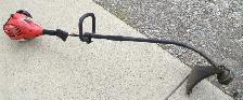 HOMELITE 2 CYCLE GAS GRASS / WEED TRIMMER - Photo 2