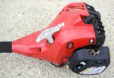 HOMELITE 2 CYCLE GAS GRASS / WEED TRIMMER - Photo 4