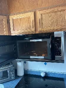 LG Over Range Microwave - Photo 3