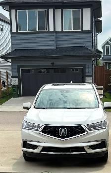 Acura MDX 2017 SUV - 7 seater - Photo 3