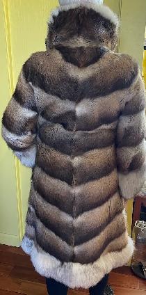 Fur Coat - Photo 2