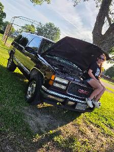 1997 GMC Yukon SLT 4x4 Loaded V8