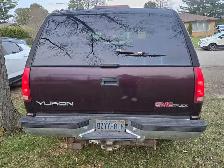 1997 GMC Yukon SLT 4x4 Loaded V8 - Photo 7
