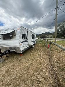 2006 24ft Pioneer Travel Trailer