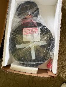 Guinness Wooden Wall Clock Magnetic Dart Board - Photo 2