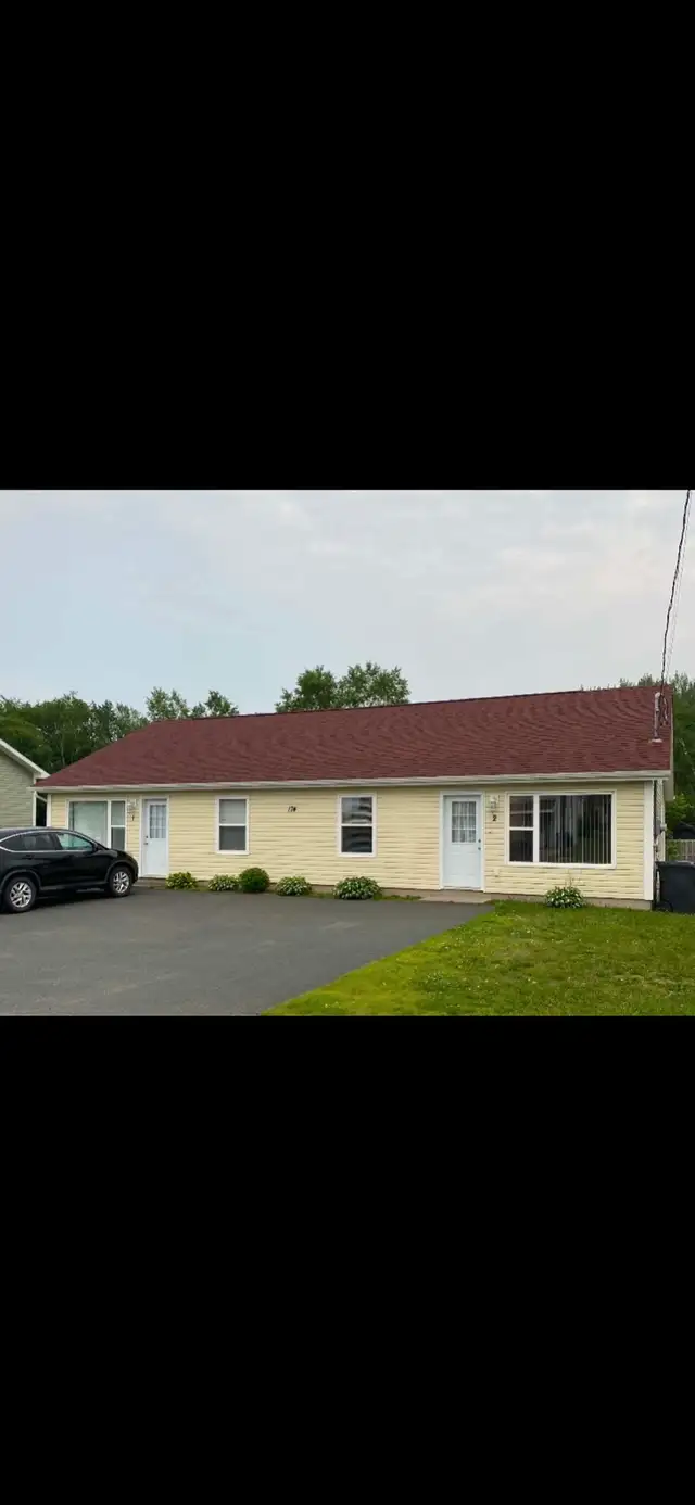 Duplex for rent / à louer