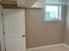 Available immediately one bedroom basement suite, - Photo 7