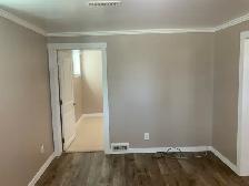 Available immediately one bedroom basement suite, - Photo 8