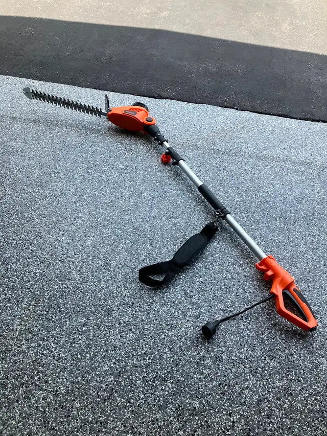6.4 ft to 8.2 ft corded pole hedge trimmer