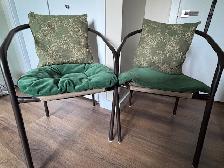 2 MATCHING .PATIO CHAIRS - SEE PHOTOS - Photo 2