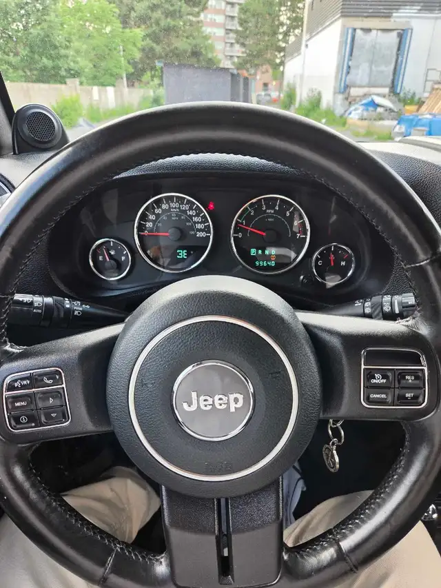 Jeep Wrangler Sport 2-