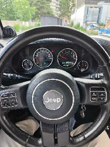 Jeep Wrangler Sport 2-