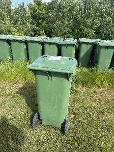 Green Bins - Photo 6