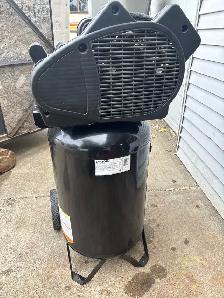 air compressor - Photo 9
