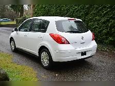 2011 Nissan Versa 1.8 - Photo 2