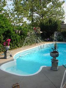 A Queensize room private comfortable clean in exe home no childr