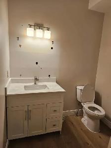 Grab This Room at the 'Gables' Before it is Gone! - Photo 4