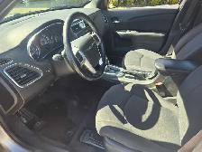 2013 Chrysler 200 touring - Photo 7