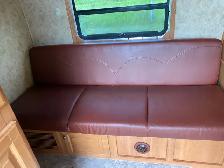 4 Horse living quarters - Photo 9