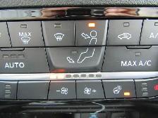 2022 Ford Escape Titanium AWD 2.0L | Navi | Carplay | Blind Spot - Photo 32