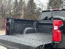 2026 Chevrolet Silverado 1500 RST- Trailering Pkg - Convenience - Photo 17