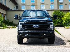 2022 Ford Super Duty F-350 SRW Platinum 6.7L Tremor Off-Road - Photo 3