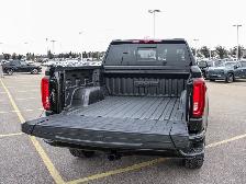 2026 GMC Sierra 1500 AT4X - Photo 8